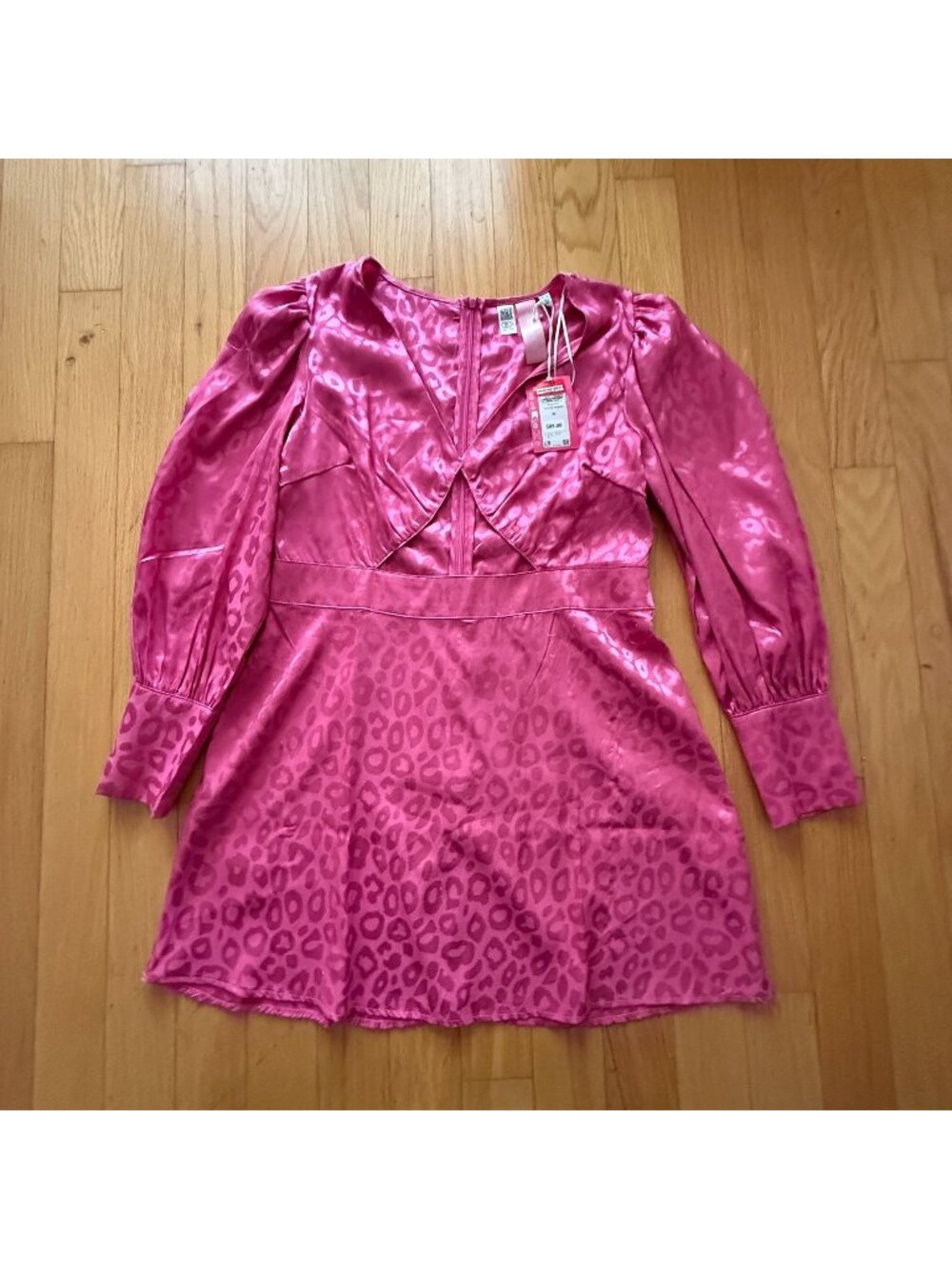 Something New Women's CL Hot Pink Cheetah Print Mini Dress **Flawed** NWT